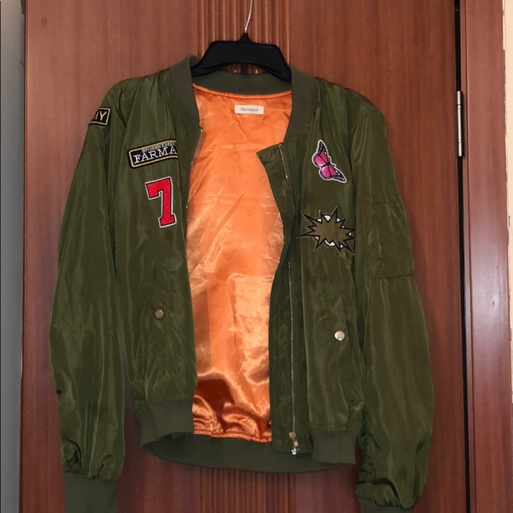 Bomber jacket